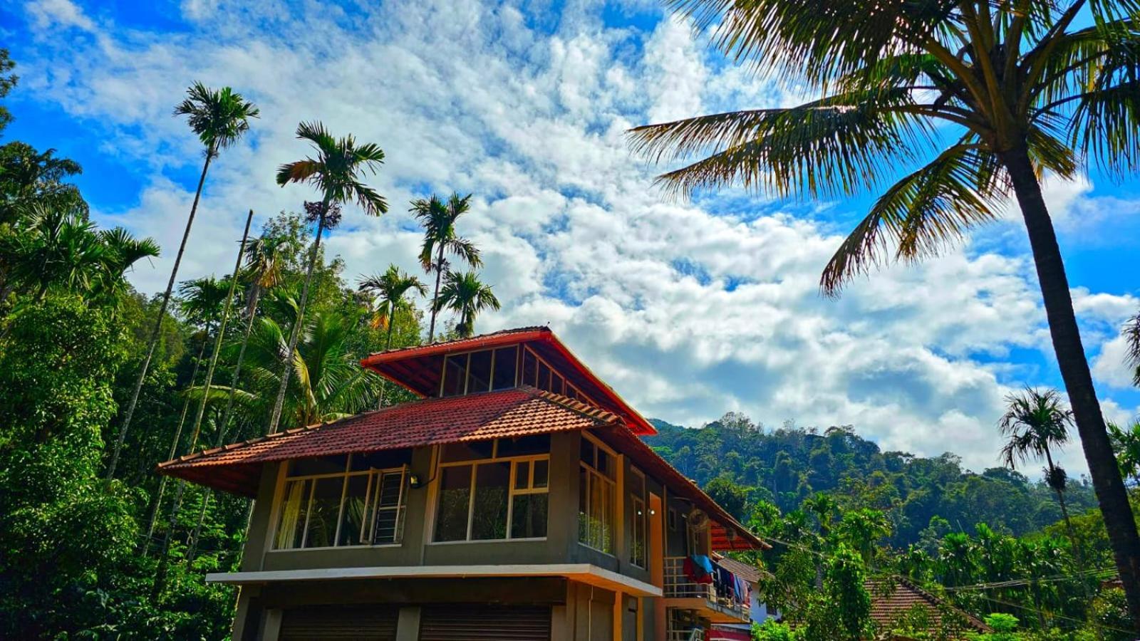 Coorg Divine Spark Home Stay Suntikoppa Экстерьер фото